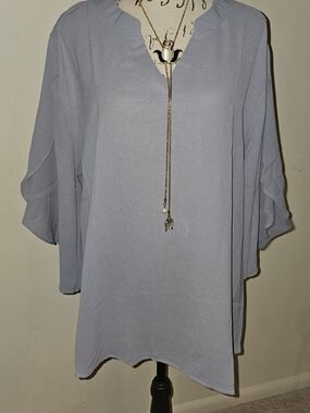 Women's Light Blue V-Neck Tunic Top